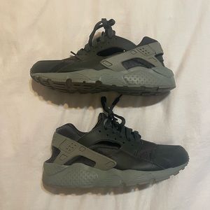 Nike Air Hurrache | Green
